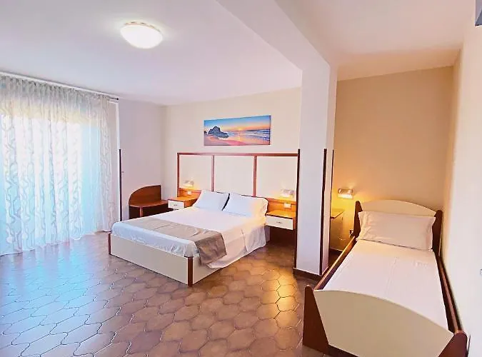 Residenza Felix * Capo Vaticano