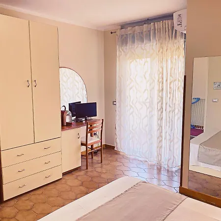 Oda ve Kahvaltı Residenza Felix *